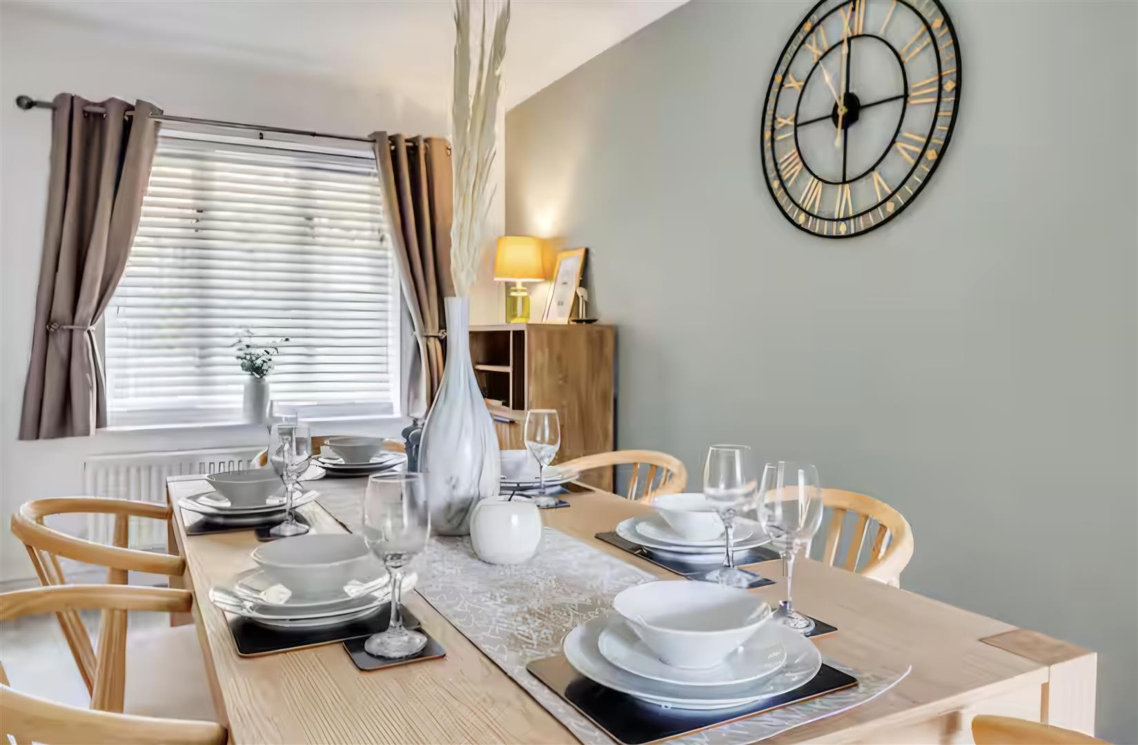 Bickleigh Crescent, Furzton, Milton Keynes